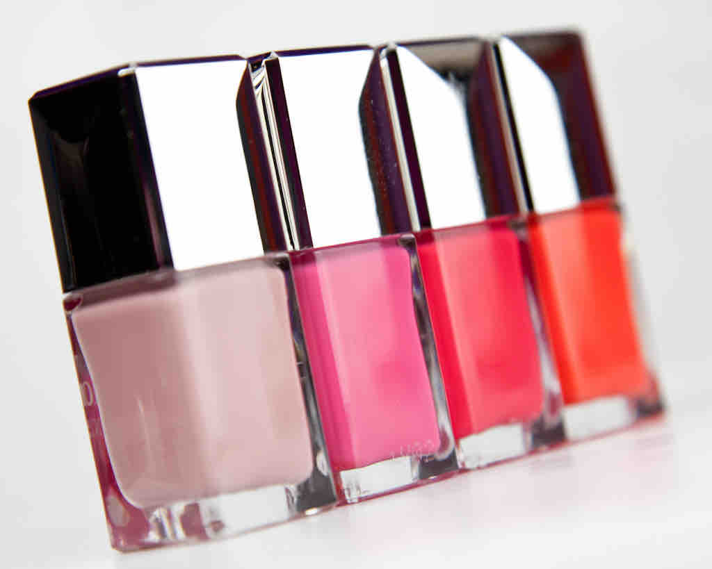 DIOR Addict Extreme Lipstick & Varnis DIOR Addict Extreme Lipstick & Varnis