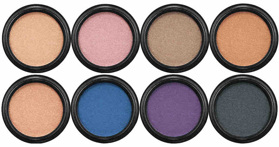 MAC A Novel Romance Electric Cool Eye Shadow