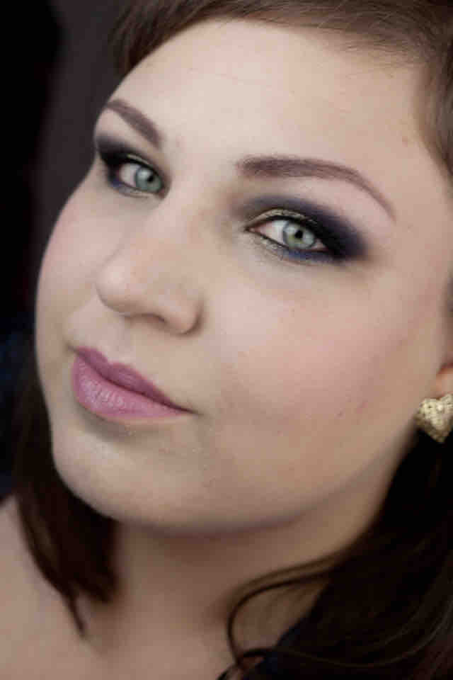 Makeup Gelbgold-Blau - Estee Lauder - MAC - Gesicht