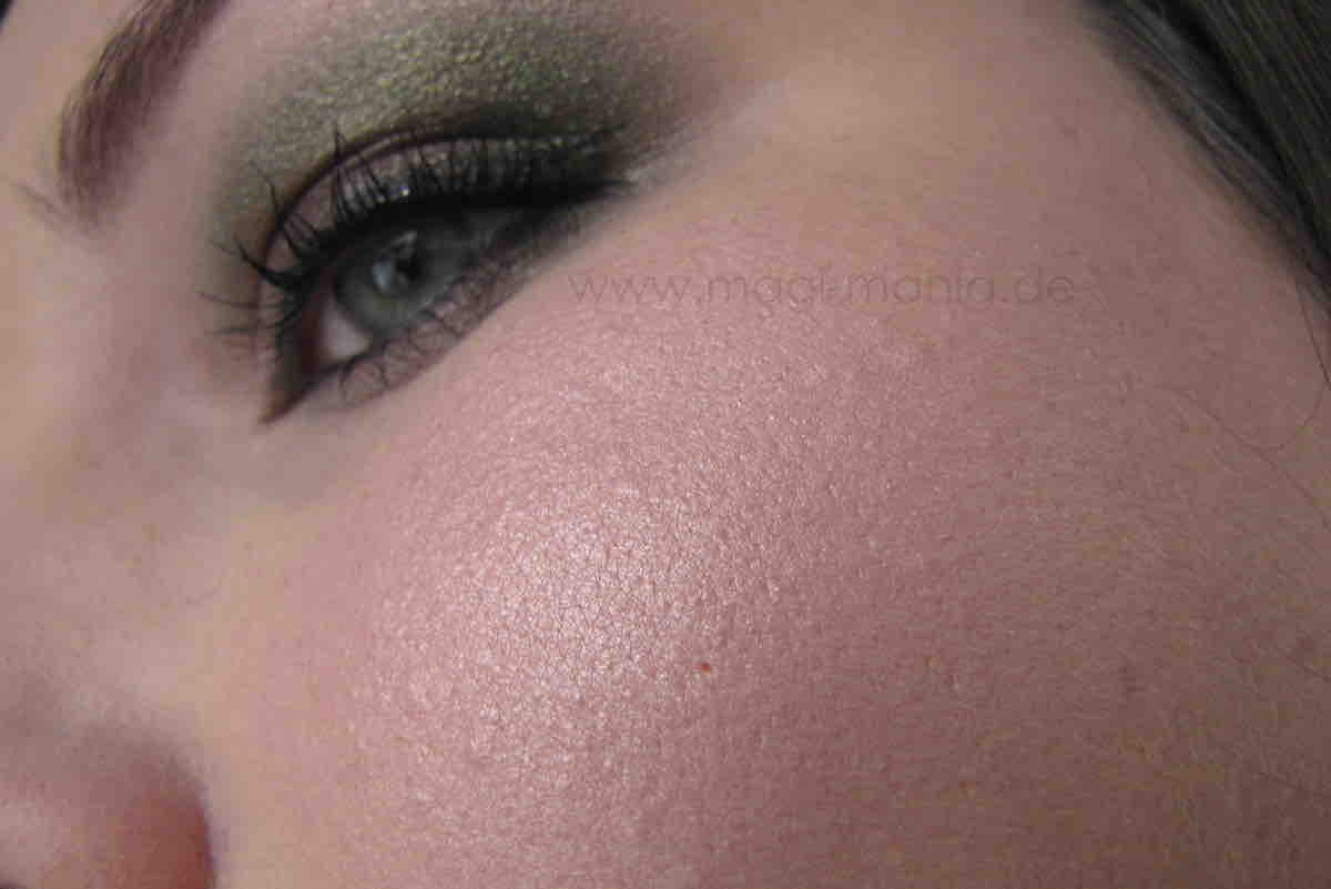 ACCESSORIZE With Love Merged Pretty Pink Blusher