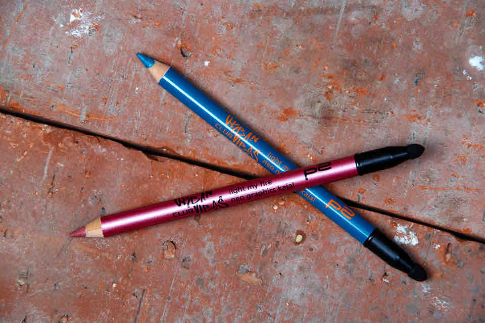 p2 Light my Fire Neo Graphics Kajal - Urban Club Vibes p2 Light my Fire Neo Graphics Kajal - Urban Club Vibes