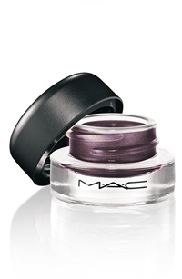 MAC 'Dark Diversion' Fluidline - Stylishly Yours