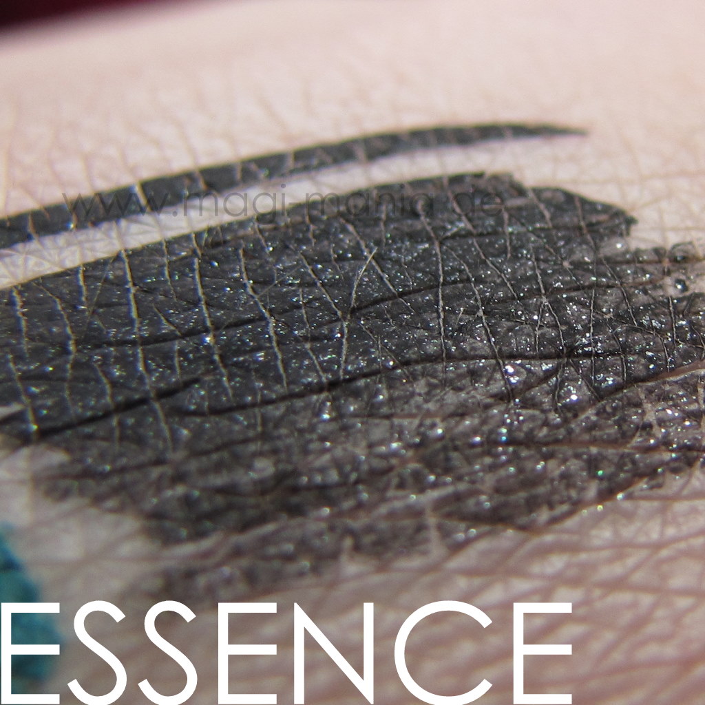 ESSENCE I love Berlin - Berlin Story Liquid Eyeliner (Tageslicht)