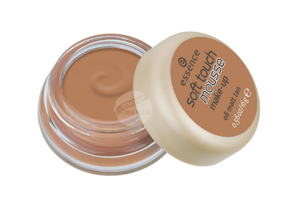 ESSENCE Soft Touch Mousse Makeup