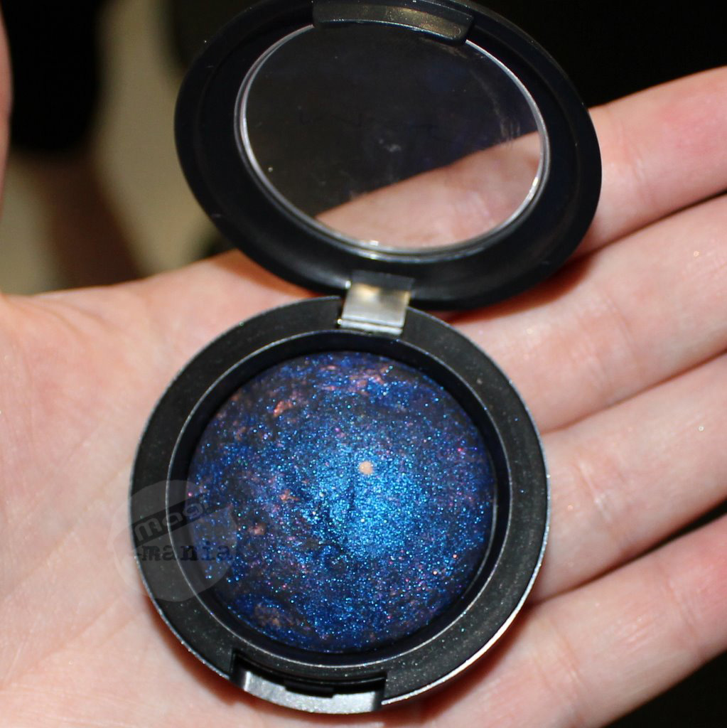 MAC "Blue Sheen" Mineralized Eyeshadow - Semi-Precious