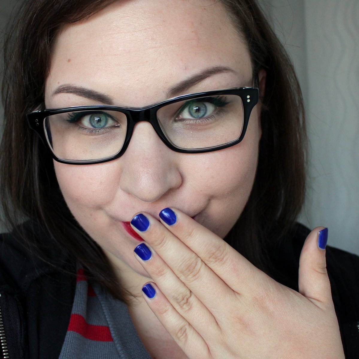 DEBBY-125-Nail-Polish-indigo-blue-1