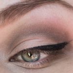 BENEFIT They re real Push-up Liner Closeup