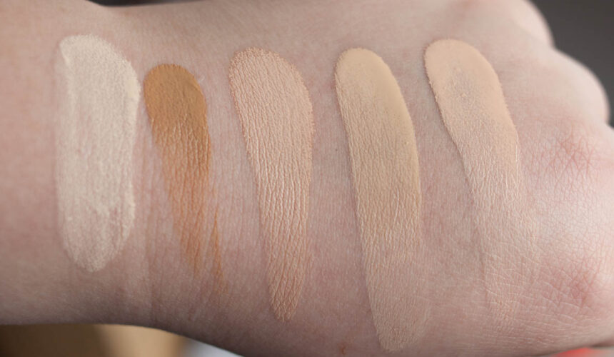 Frisch: KETT O1 + O3 | DIOR 010 | MAC NC10 | LOREAL 310 Light Ivory