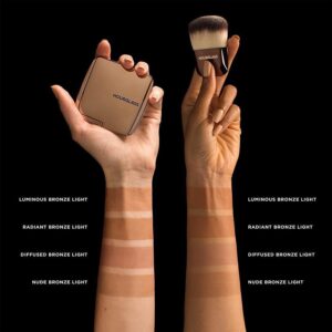 HOURGLASS Ambient Lighting Bronzer Swatches