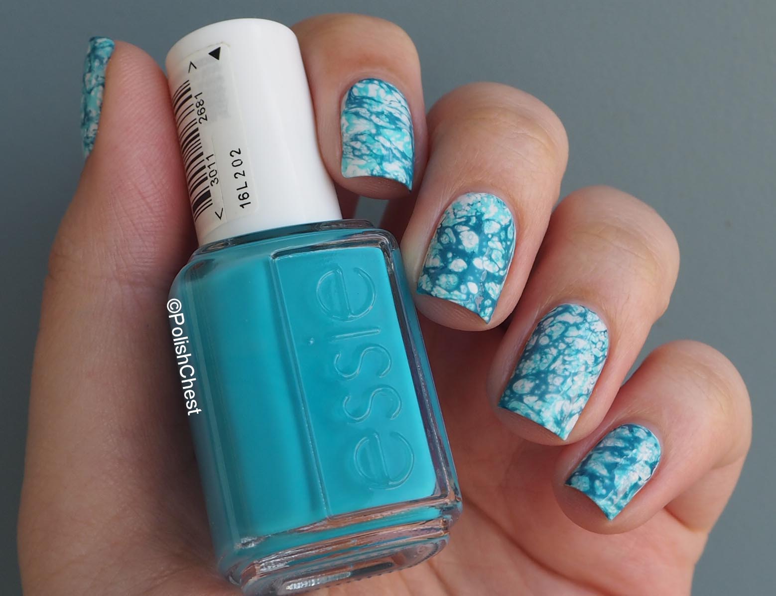 Water Spotted Manicure - ESSIE I'm Addicted & Hide and Go Chic