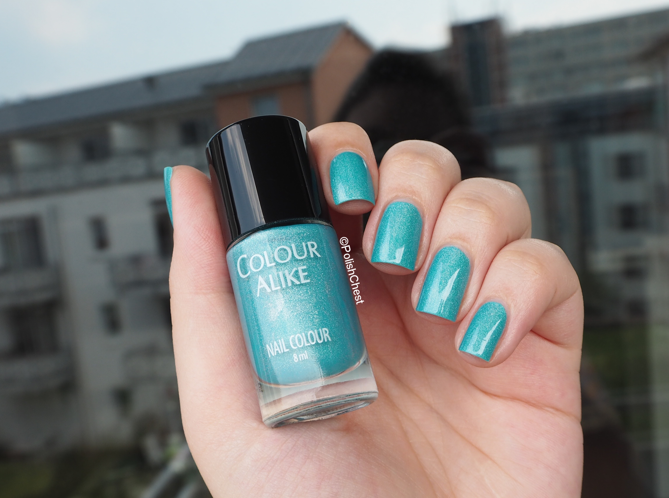 COLOUR ALIKE Nail Polish