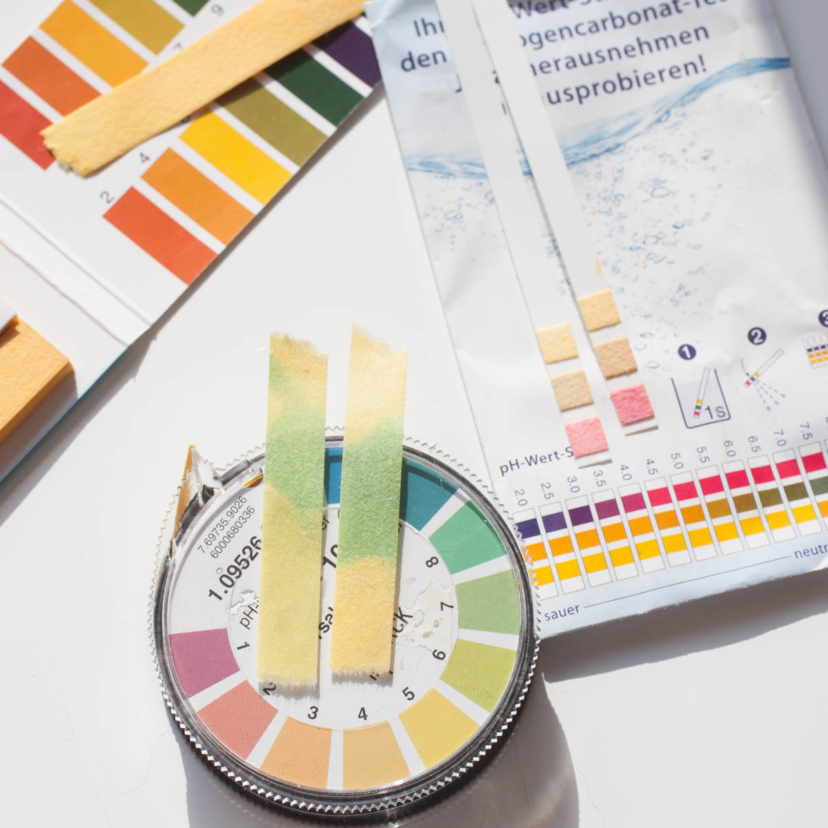 SMASHBOX Photo Finish More Than Primer Blemish Control elf Blemish Correct Face Primer-3