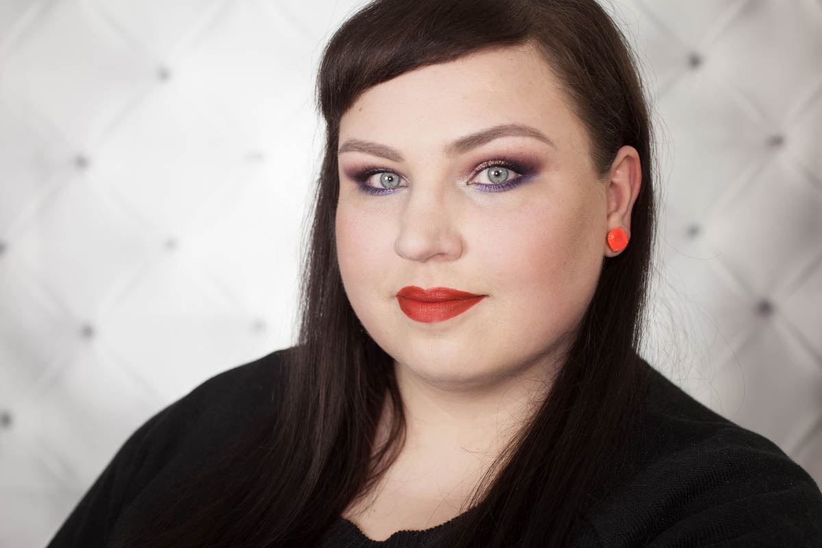 COLOURPOP Makeup Erotic Lace Nillionaire-15