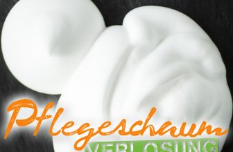 KNEIPP Schaum-Pflegelotion Blütenzart & Wachgeküsst