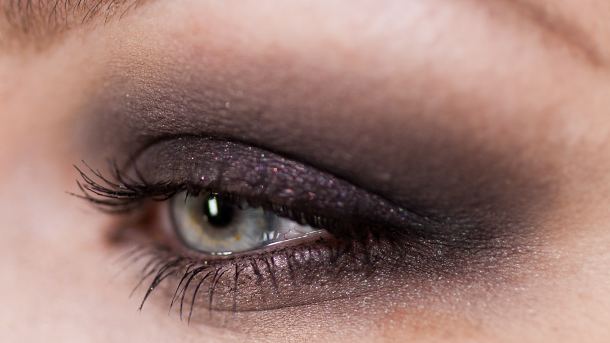 Smokey Eyes schminken kann so einfach sein...