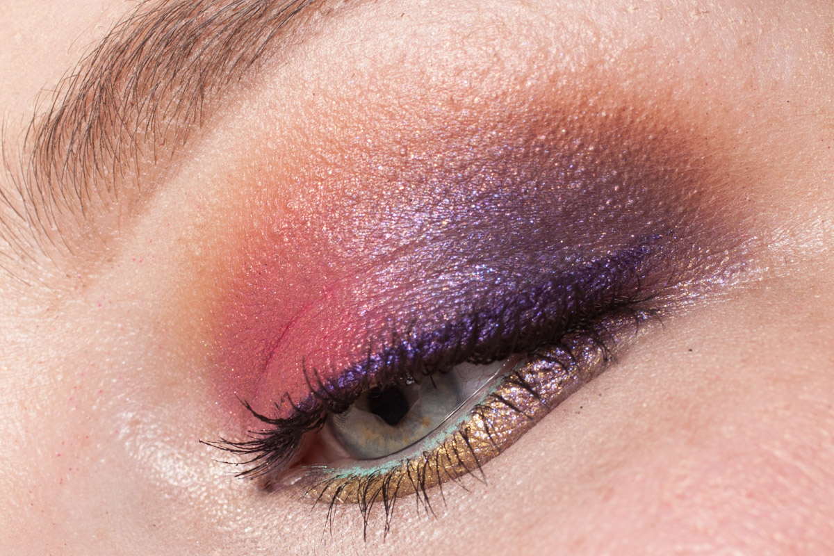 BLITZ: ColourPop Eyeshadows Erotic (innen), Flutes (Übergang) & Lace (außen)