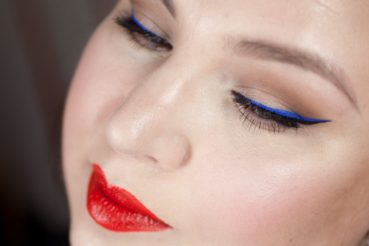 perfekter-lidstrich-doppel-eyeliner-ziehen-lancome-sapphire-artliner-37