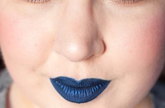 COLORED RAINE Blue Dragon Liquid Lip Paint Lipstick Metallic Blue Lips Makeup-3