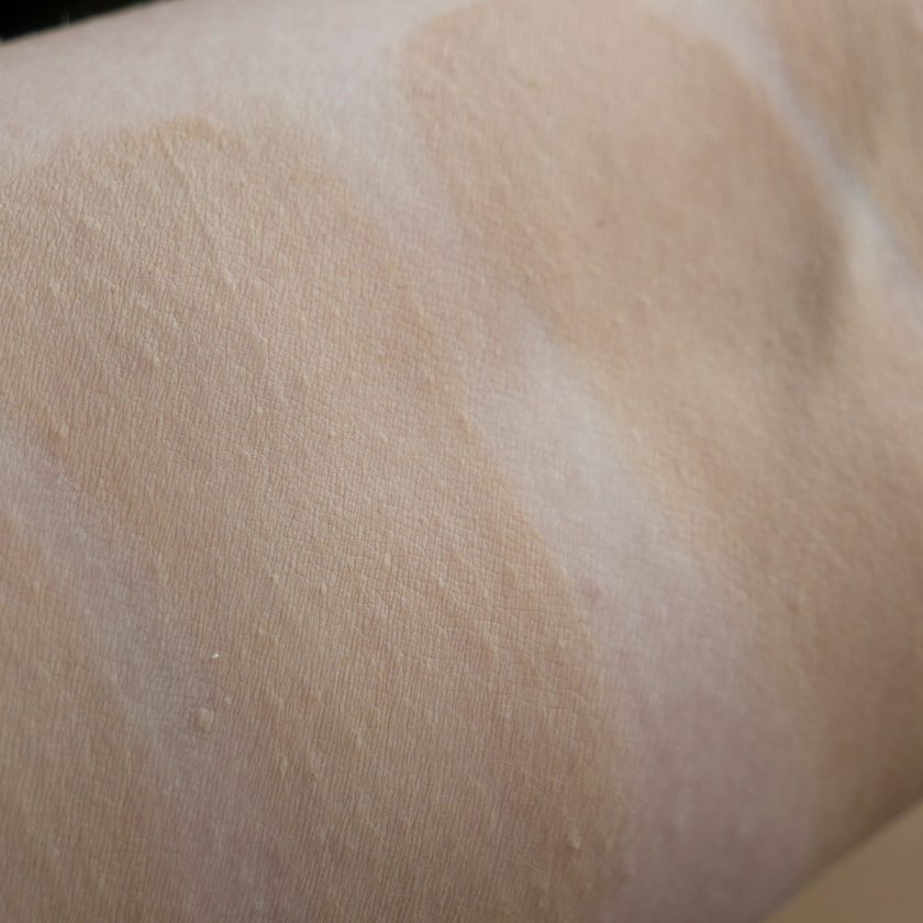 URBAN DECAY Velvetizer + URBAN DECAY Naked Skin Foundation 0.5 solo