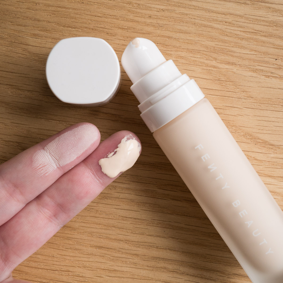 FENTY BEAUTY by Rihanna Pro Filtr Foundation 100 Review Demo Swatch Face Finish