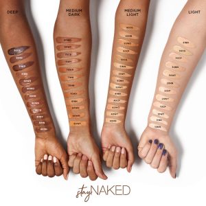 URBAN DECAY Stay Naked Weightless Liquid Foundation Swatches
