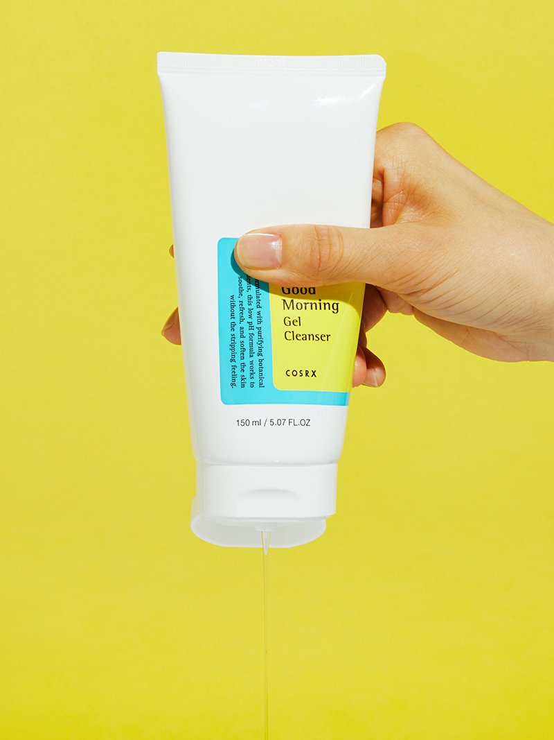 COSRX Low pH Good Morning Gel Cleanser Ambient