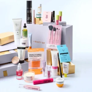 BEAUTY BAY Adventskalender 2025 Inhalt Produkte Makeup Skincare BeautyBay Advent Calendar