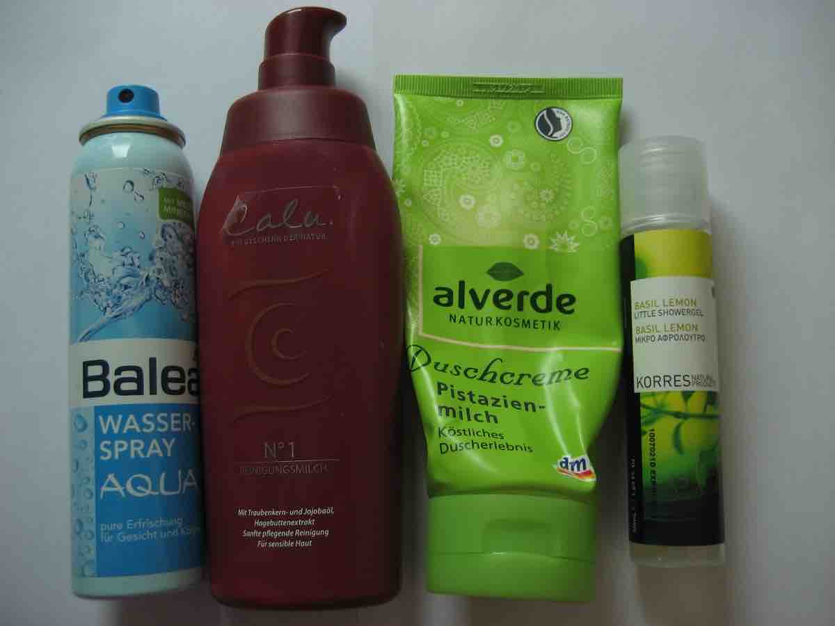 August-Abgänge_Balea Wasserspray_Calu Reinigungsmilch_alverde Duschcreme Pistazienmilch_KORRES Basil Lemon