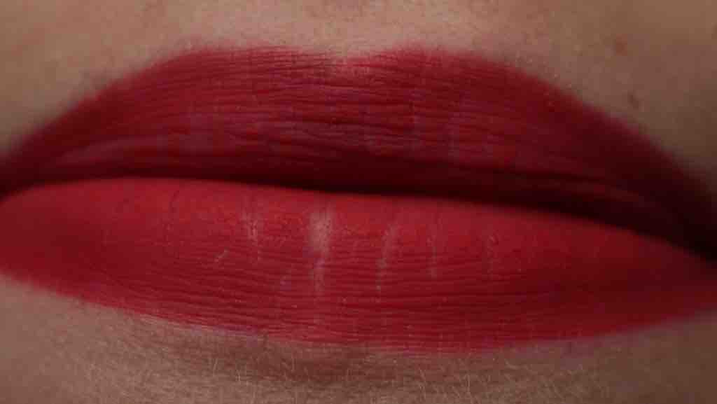 BASIC Tentacion Lip Gloss SEVILLA matt rot orange (8)