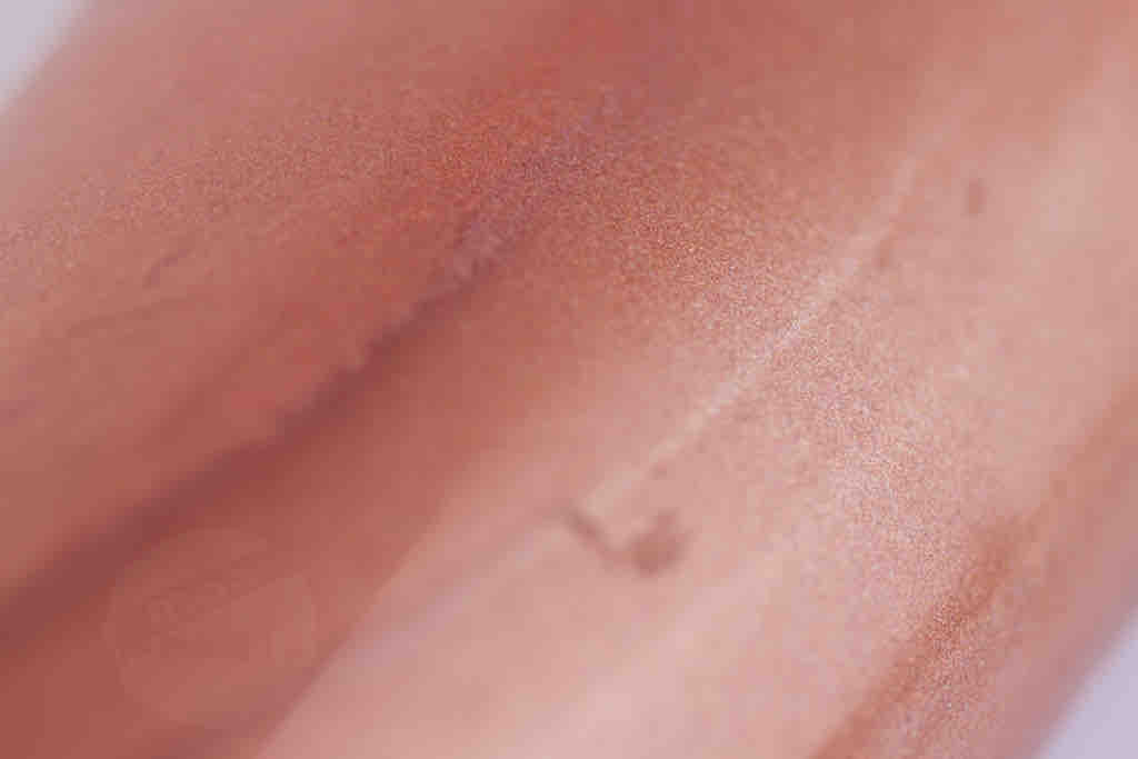 BENEFIT Flamingo Fancy-3