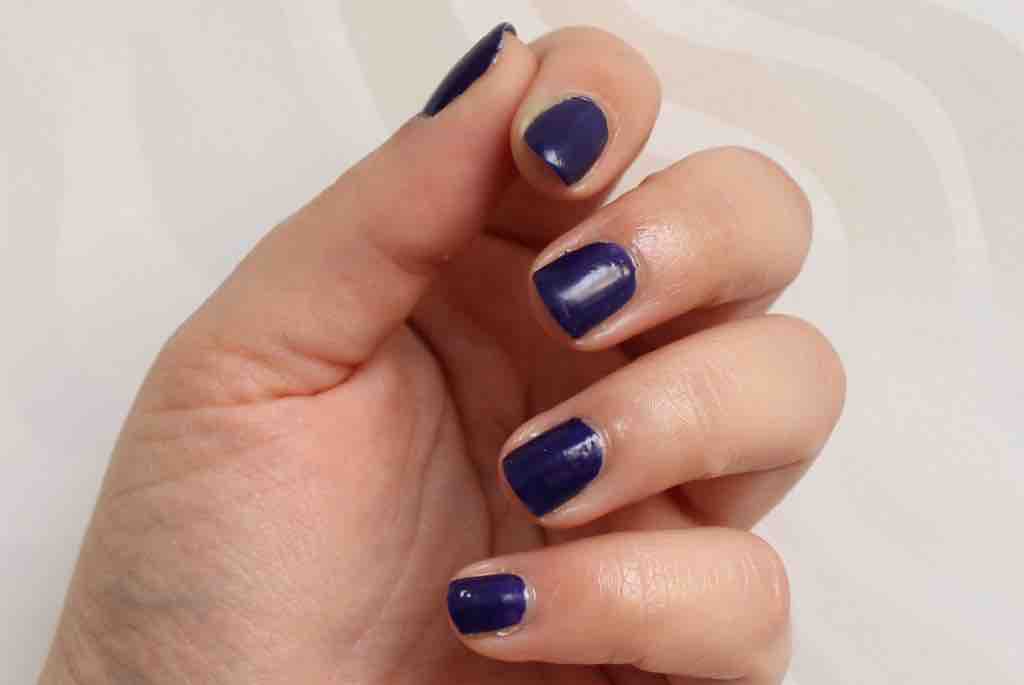 BOURJOIS Bleu Violet Nail Laquer (10) BOURJOIS 'Bleu Violet' Nail Laquer