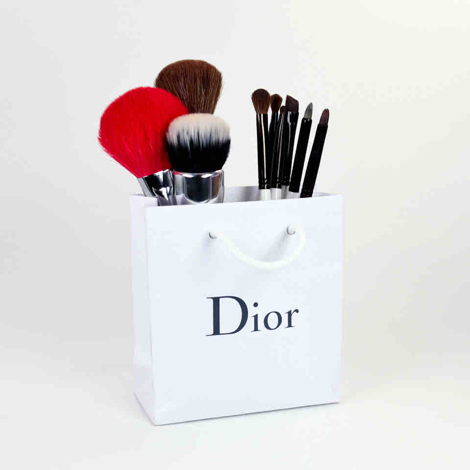 Beauty Recycling DIY Pinselbecher aus Müll Beauty Recycling DIY Pinselbecher aus Müll