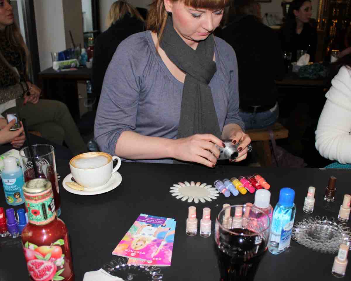 COSNOVA Blogger Event Koeln Essence Catrice Alexa COSNOVA Blogger Event Koeln Essence Catrice Alexa