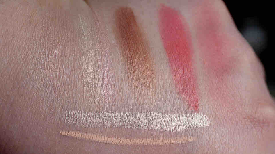 Catrice Essence Top 3 Sortimentsumstellung 2013 BeauTEA Time