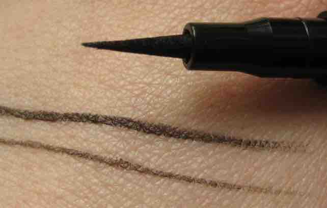 Catrice_Calligraph Ultra Slim Eyeliner