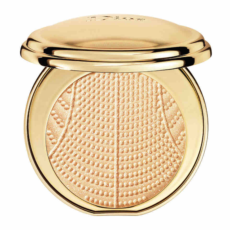 DIOR DIORIFIC POUDRE COMPACTE ILLUMINATRICE PARFUMEE 002 PERLE DOR Golden Winter Holiday Collection 2013 DIOR DIORIFIC POUDRE COMPACTE ILLUMINATRICE PARFUMEE 002 PERLE DOR Golden Winter Holiday Collection 2013