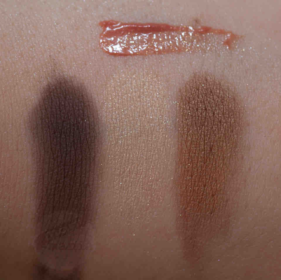 DIOR Golden Browns 002 Eyeshadow Lipgloss Palette - Golden Jungle - Swatch (12) DIOR Golden Browns 002 Eyeshadow Lipgloss Palette - Golden Jungle - Swatch (12)