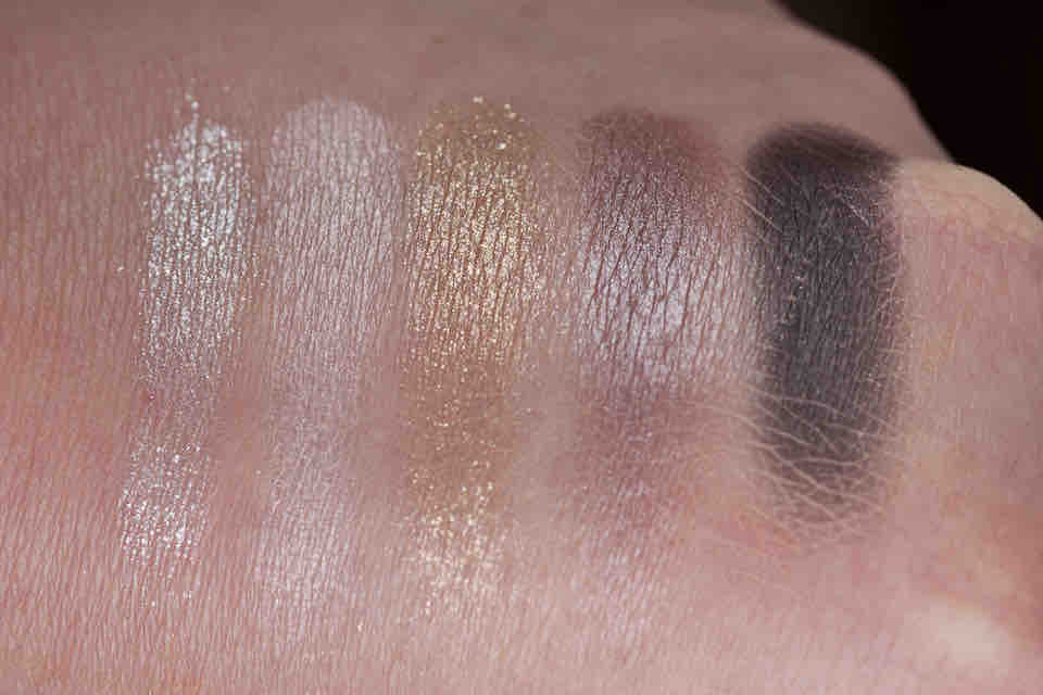DIOR Golden Snow 5 Couleurs Eyeshadow Palette Golden Winter Xmas Holiday 2013 Swatches Review Swatches