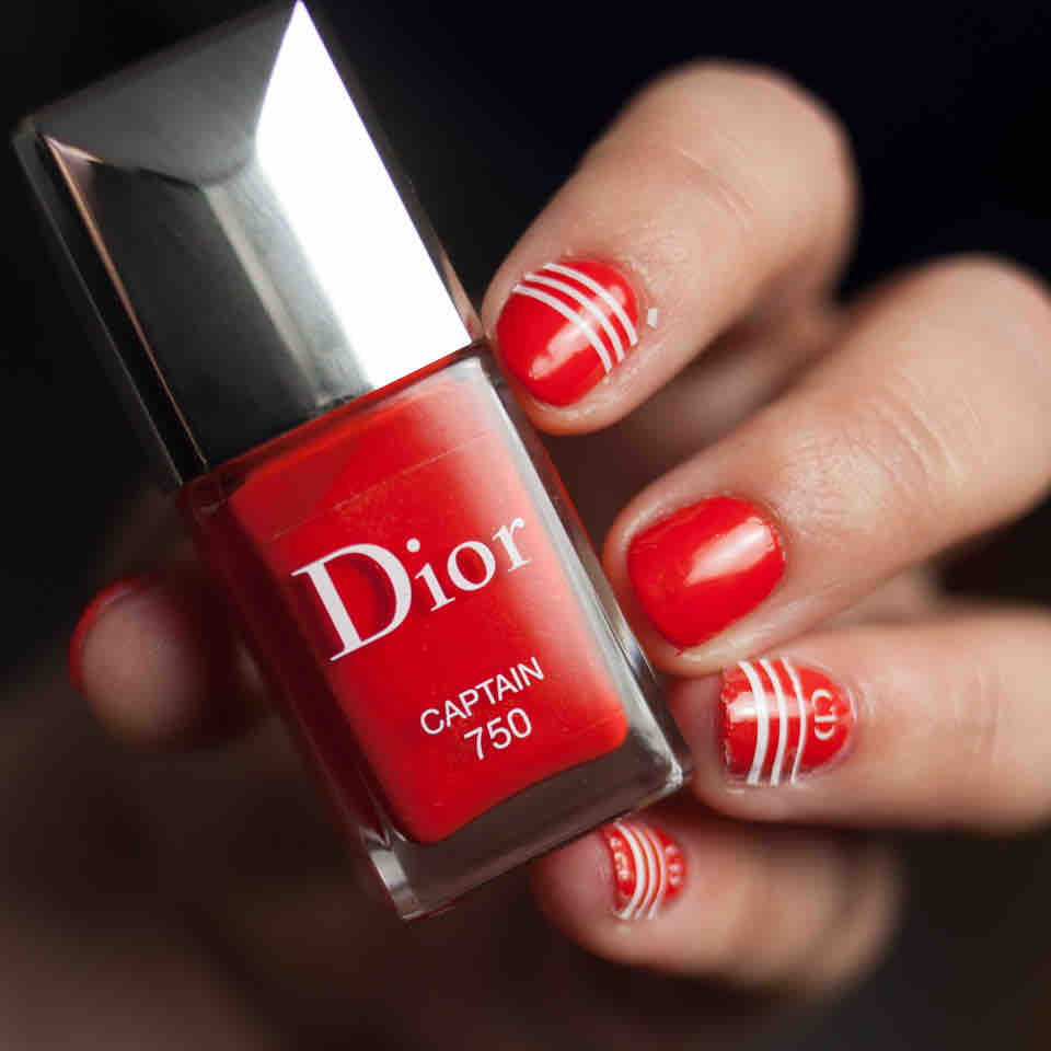 DIOR Manucure Transat Captain 750 Tape Nails-2
