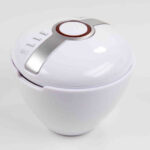 ELLE by Beurer Pureo Sonic Brush in der Station