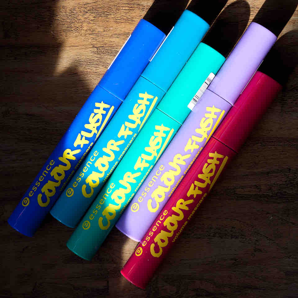 ESSENCE Colour Flash Volume Mascara bunt