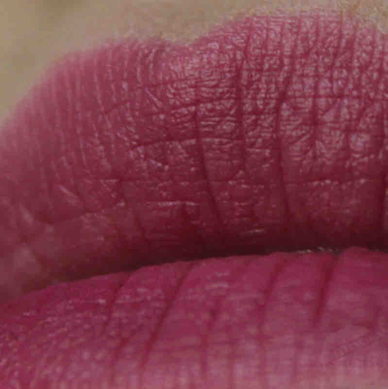 ESSENCE Lipstain Let me in Rose - You Rock (4)