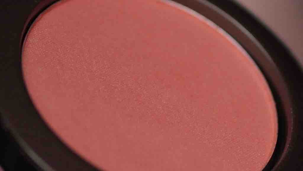 ESSENCE No better way to Sky Blush Legends of the Sky