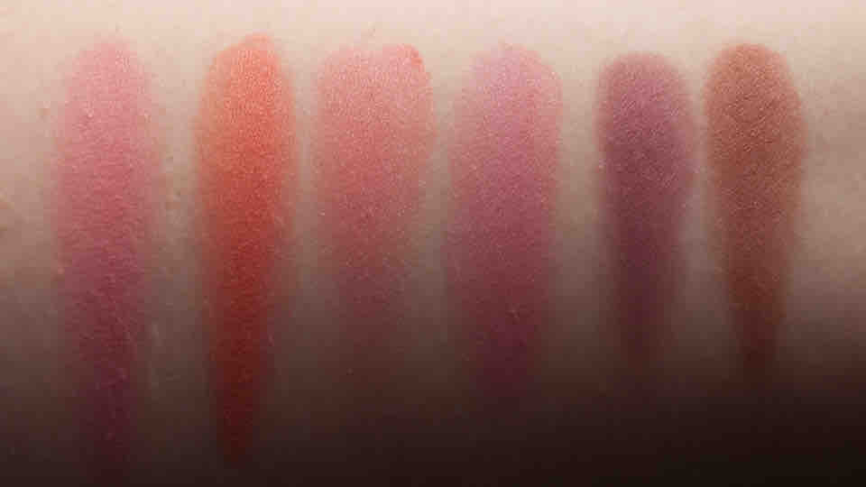 Gradient Blushes bei Tageslicht: CATRICE Waterloo Sunrise | ESSENCE Heat Wave | CATRICE Revoltaire | ESTEE LAUDER Plush Petal | MAC  Vintage Grape| CLINIQUE Black Honey