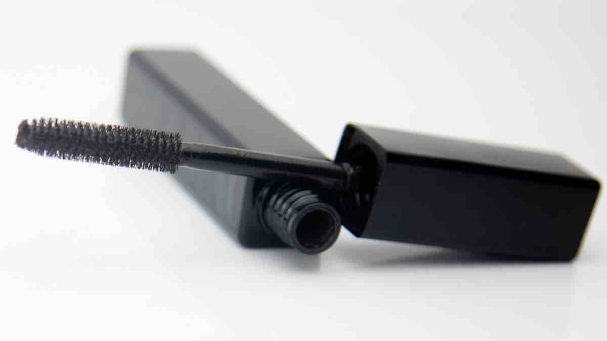 JEAN PAUL GAULTIER Monsieur Brow Groomer