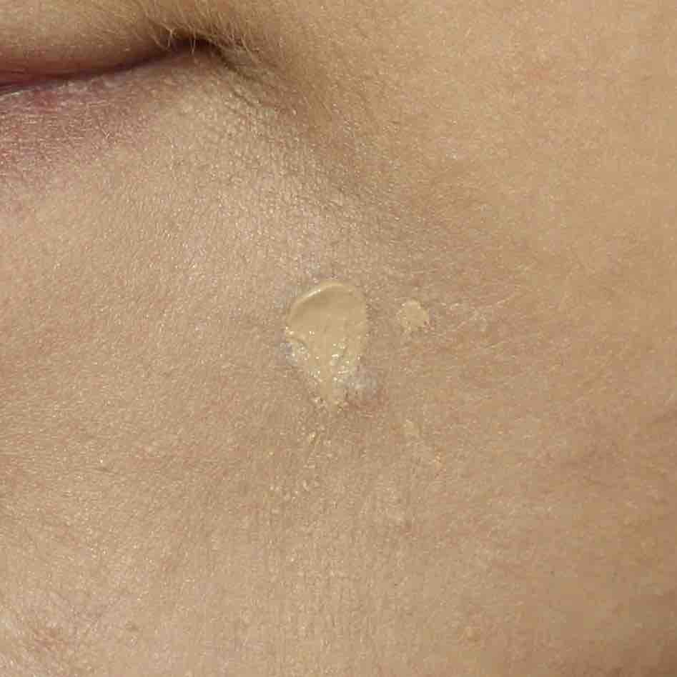 JEAN PAUL GAULTIER Monsieur Concealer Anti Carnes 01 Light (1) JEAN PAUL GAULTIER Monsieur Concealer Anti Carnes 01 Light