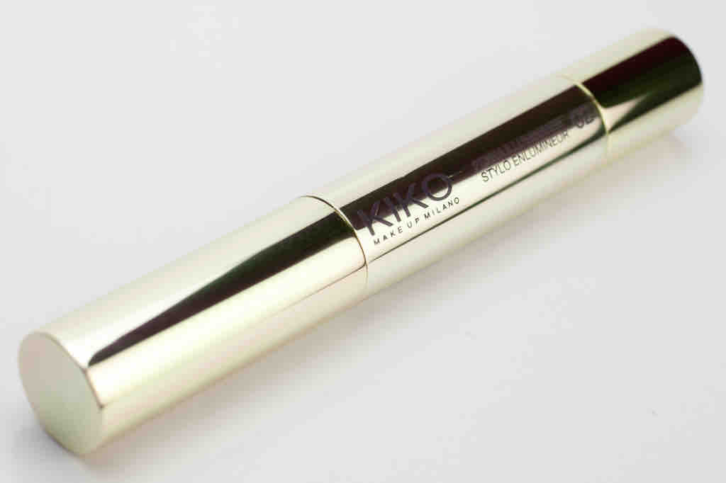 KIKO 'Coral Shimmer' Ray of Light Highlighter Pen 02 (2) KIKO 'Coral Shimmer' Ray of Light Highlighter Pen 02 (2)