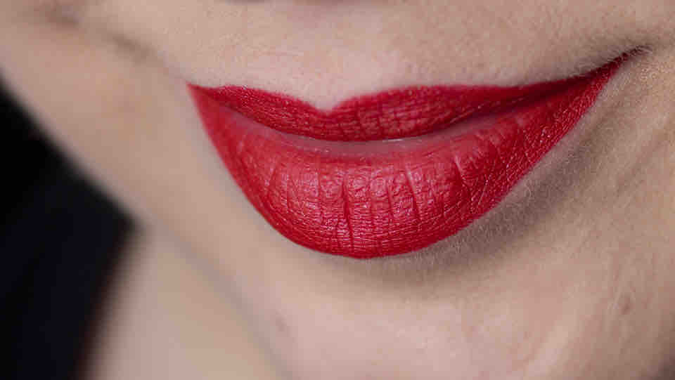 KIKO True Red Long Lasting Lipstick Lips (3)