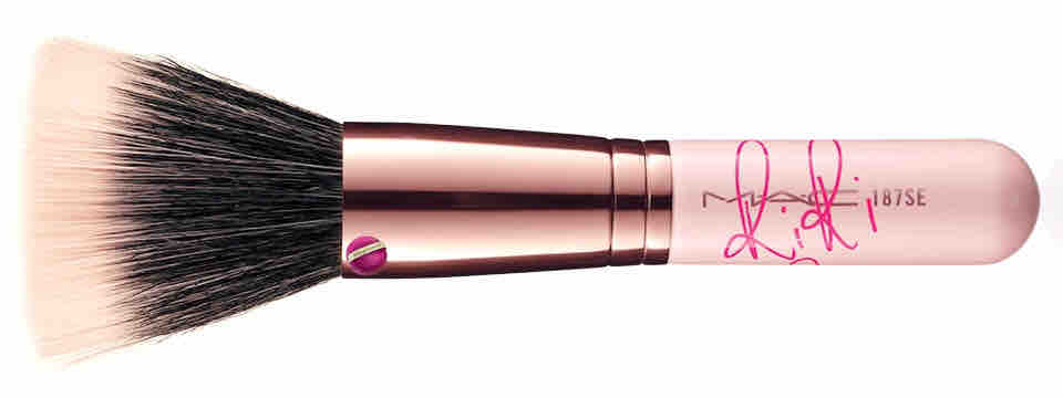 MAC Brush 187SE RiRi hearts MAC Rihanna Fall Collection 2013