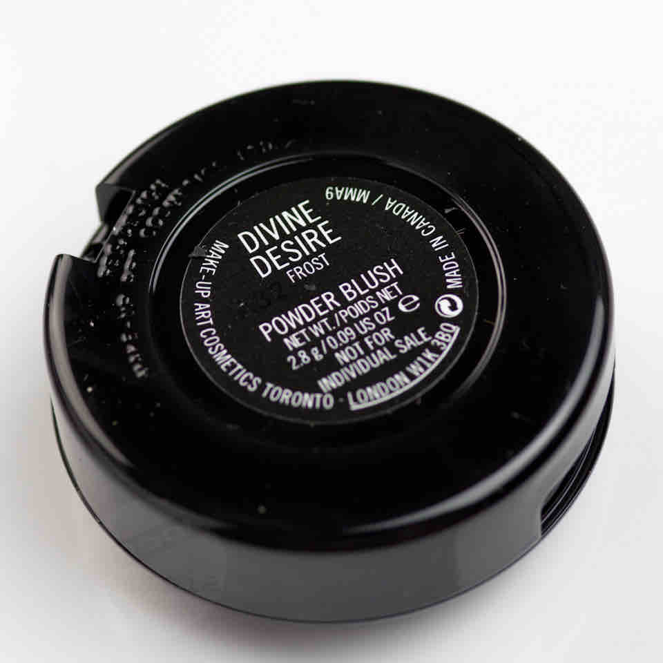 MAC Divine Desire Blush Label Paramour Pink Full Face Kit - Holiday 2012